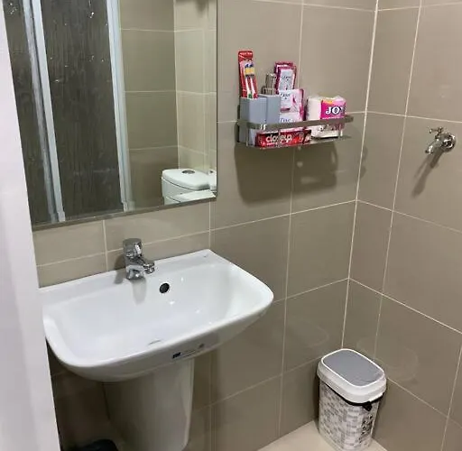 Katei Elegantly Designed 1-bedroom Facing Amenity *