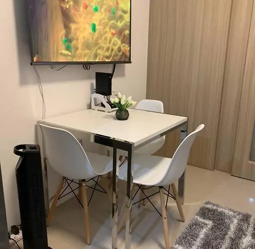 Katei Elegantly Designed 1-bedroom Facing Amenity Apartment